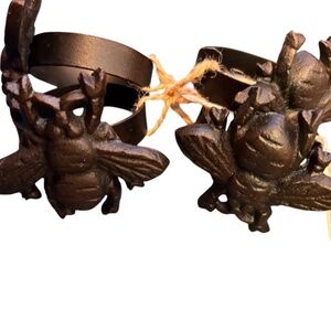 Godinger Hellebore Classic napkin holders solid black bee heavy cast iron bumble